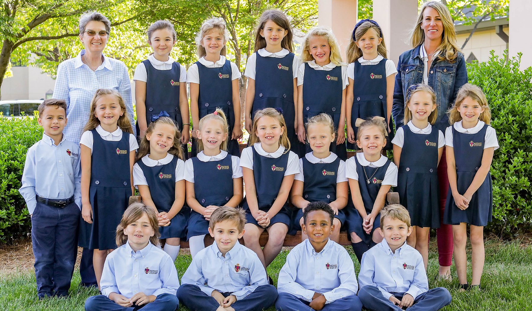 Class photos banner.jpg