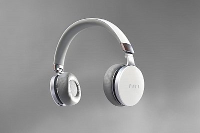 headphones-05.jpg