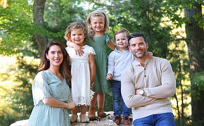 family_sample.jpg